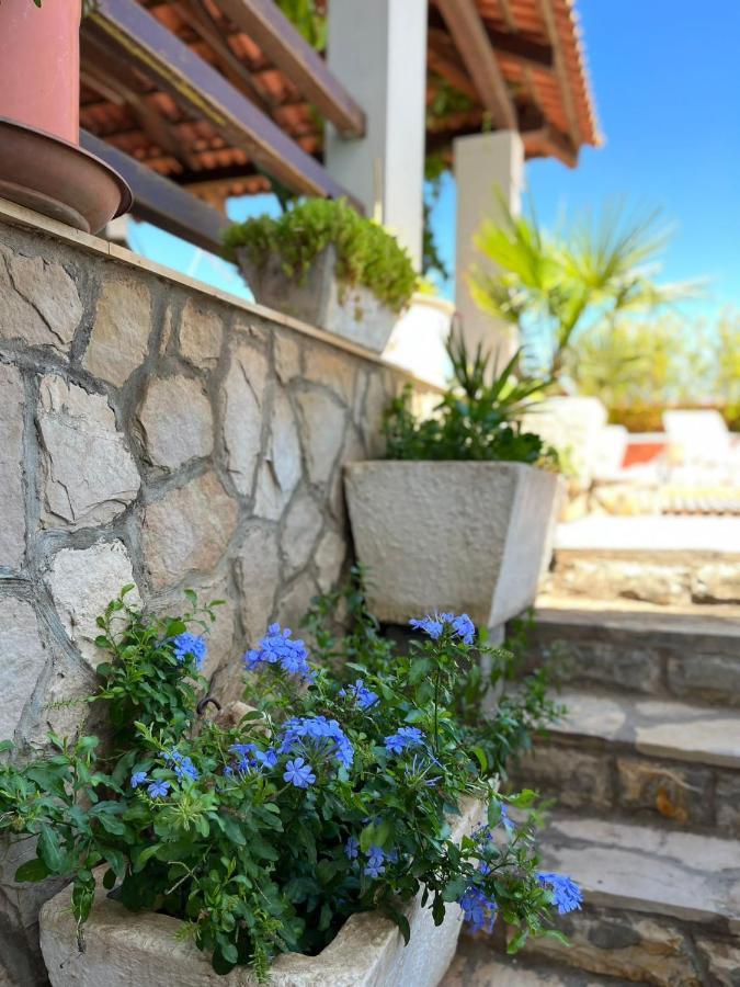 Gorana With Swimming Pool * Jelsa (Hvar)